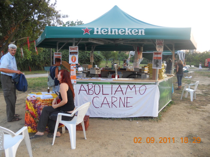 VEGANCH'IO 2011 - 2011 - tavolo animals asia 20110903 1927484685 - tavolo animals asia 20110903 1927484685 - VEGANCH'IO 2011 - 2011-