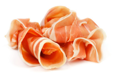 Cos’è e come si fa il prosciutto crudo shutterstock 147406163 1 e1455703559459 400x250 1 - Cos’è e come si fa il prosciutto crudo