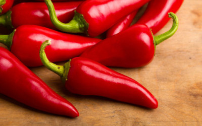 Perchè è piccante il peperoncino? Grazie alla capsaicina… - ricette-vegane-dal-web - shutterstock 84148876 e1455884390755 400x250 1 - shutterstock 84148876 e1455884390755 400x250 1 - Perchè è piccante il peperoncino? Grazie alla capsaicina… - ricette-vegane-dal-web-