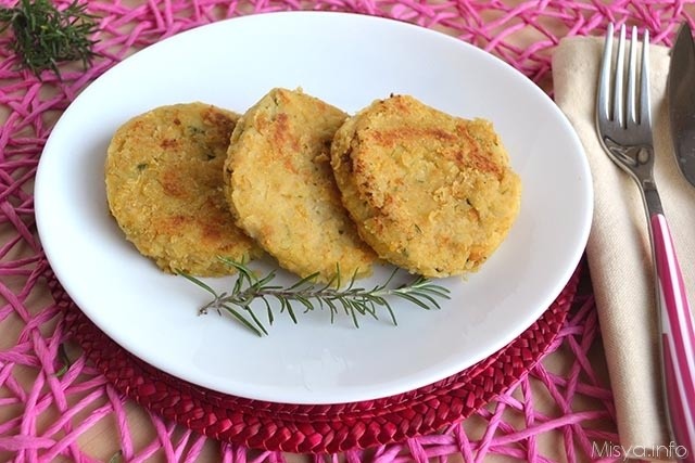 Burger di ceci - ricette-vegane-dal-web - burger di ceci1 640x427 1 - burger di ceci1 640x427 1 - Burger di ceci - ricette-vegane-dal-web-