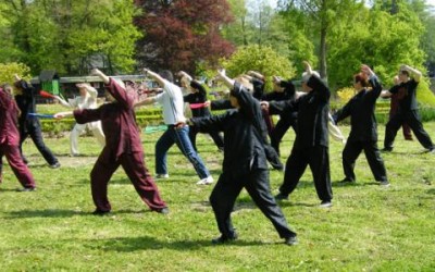 Qi Gong: che cos’è e quali benefici può portare - ricette-vegane-dal-web - Qi Gong 400x250 1 - Qi Gong 400x250 1 - Qi Gong: che cos’è e quali benefici può portare - ricette-vegane-dal-web-